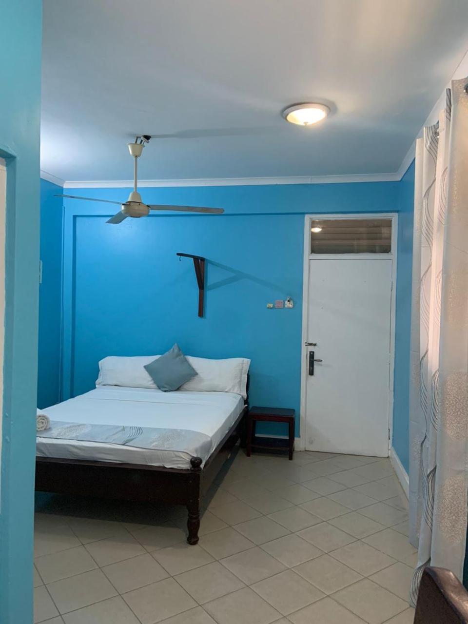 Kibodya Hotel Nkrumah Dar es Salaam Pokoj fotografie